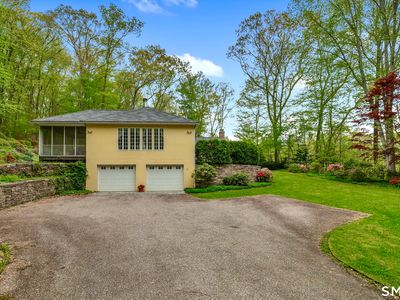 16 Sypher Road