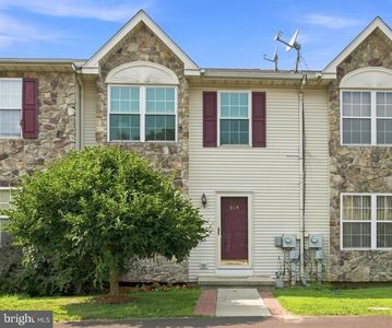 Property at 804 Dogwood Ln, Collegeville, PA