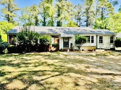 3428 Wade Ave