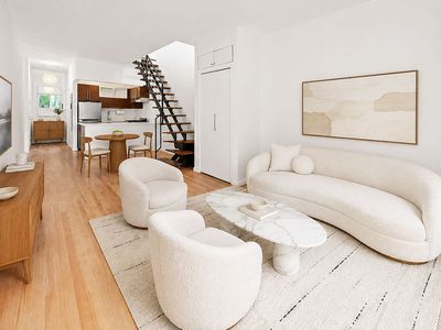 184 Thompson St APT 1U