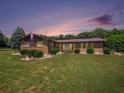 4555 Clinton Rd