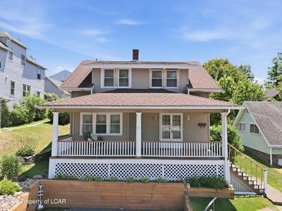 15 Baldwin St