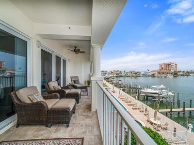 17735 Gulf Blvd APT 304