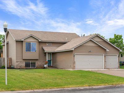 Property at 609 Bluebird St, Mora, MN