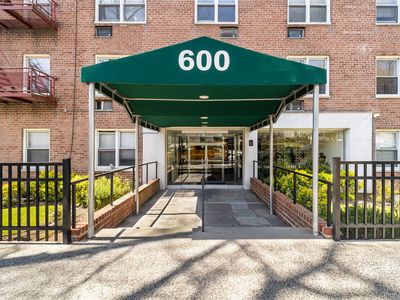600 Locust Street #3G
