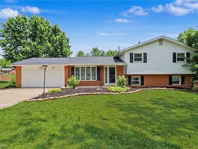 1705 Devonshire Ln