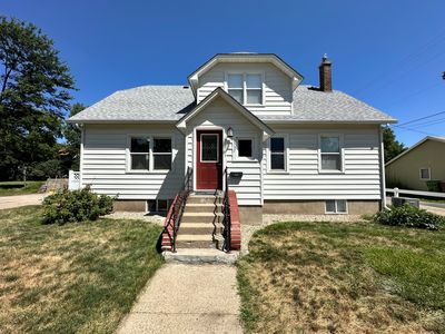 337 5th St SE