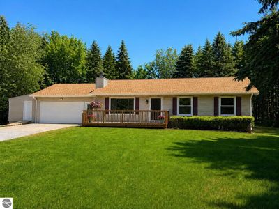1401 Ryans Pond