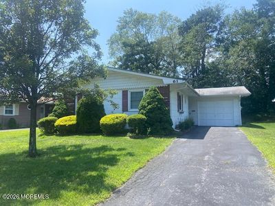 61 Blake Circle