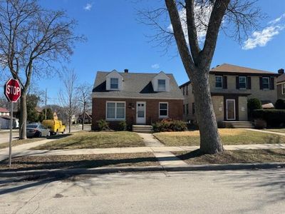 3876 North 52nd STREET