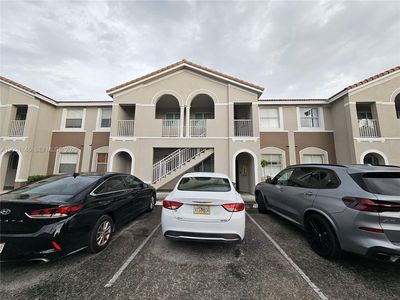 1661 SE 28th St Unit 105