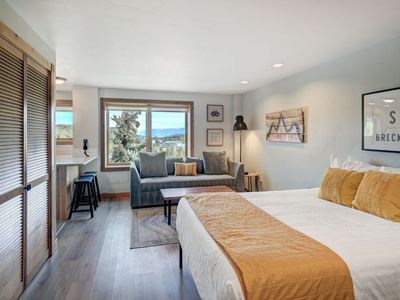 535 S Park Avenue UNIT 317