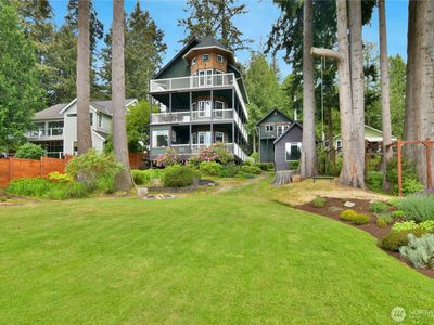 8408 317th Place NW