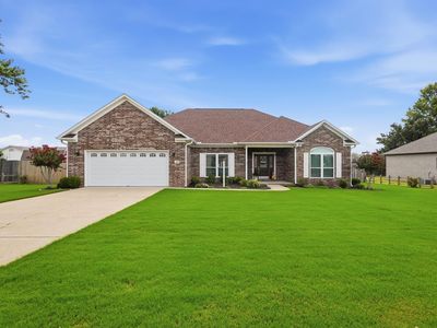 35 Applewood Dr