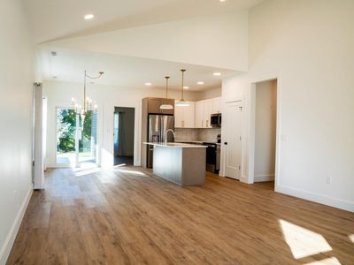 125 Village Green Dr