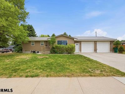 1805 Bluff View Dr