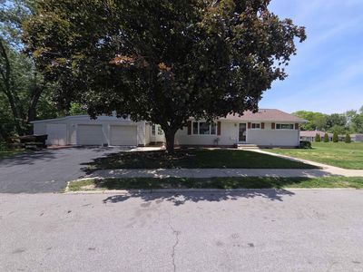 1226 N 28th St