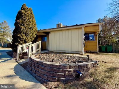 1 Dover Dr