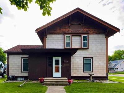 104 Tama St