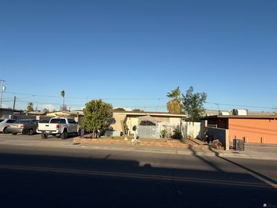 2261 S 1st Ave