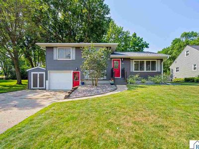 Property at 762 E Prince St, Lake Crystal, MN
