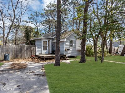 33 Wintergreen Avenue