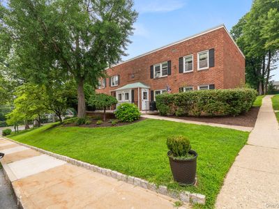 120 N Broadway #3C
