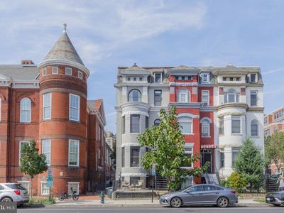 2130 13th St NW