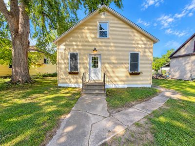 105 Sadie St