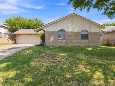 Property at 9021 E 56th St, Tulsa, OK