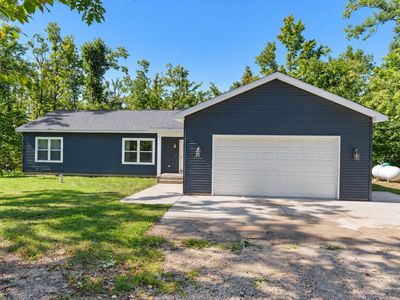 3078 Lakeview Dr
