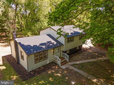 111 Carl Ave