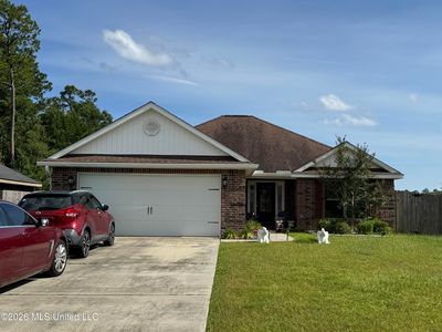 13742 Lawton Ln