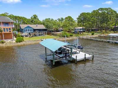 2301 Surf Rd