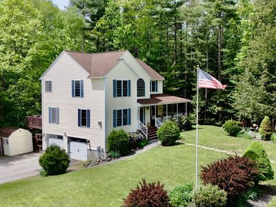 6 Loon Rd