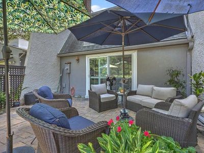 106 Ventura Pl