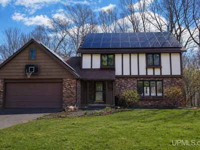 1041 Allouez Rd