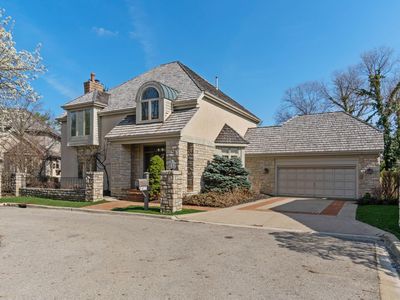 8544 Cartney Ct