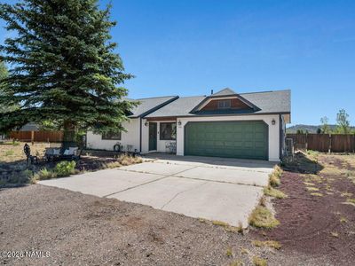 9681 Legacy Ln