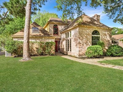 1030 Dominion Dr