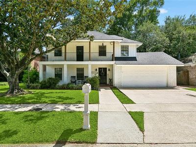 8008 Barocco Dr