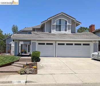 139 Farragut St