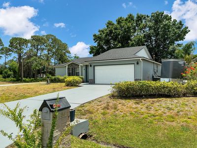 398 SE Husted Terrace