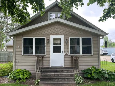 31 E 2nd St