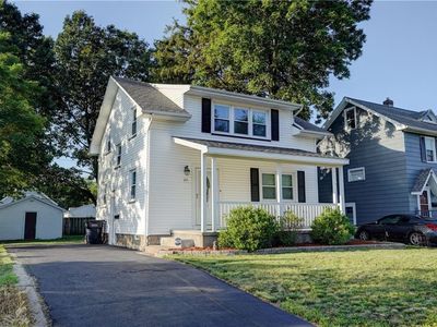64 Bancroft Dr