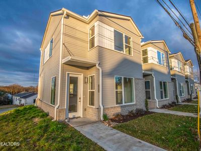 2721 Whittle Springs Rd