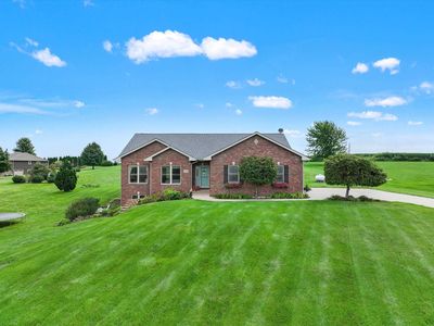 7460 Prairie View Ln