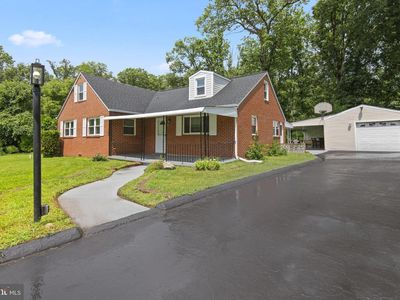 1404 Spring Ave