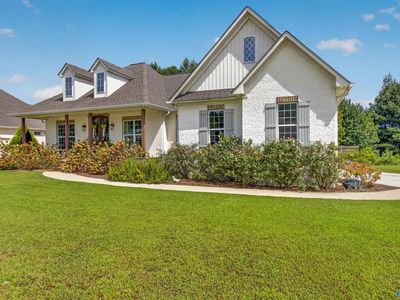 299 Kayla Cir