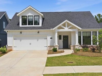 252 Persimmon Dr